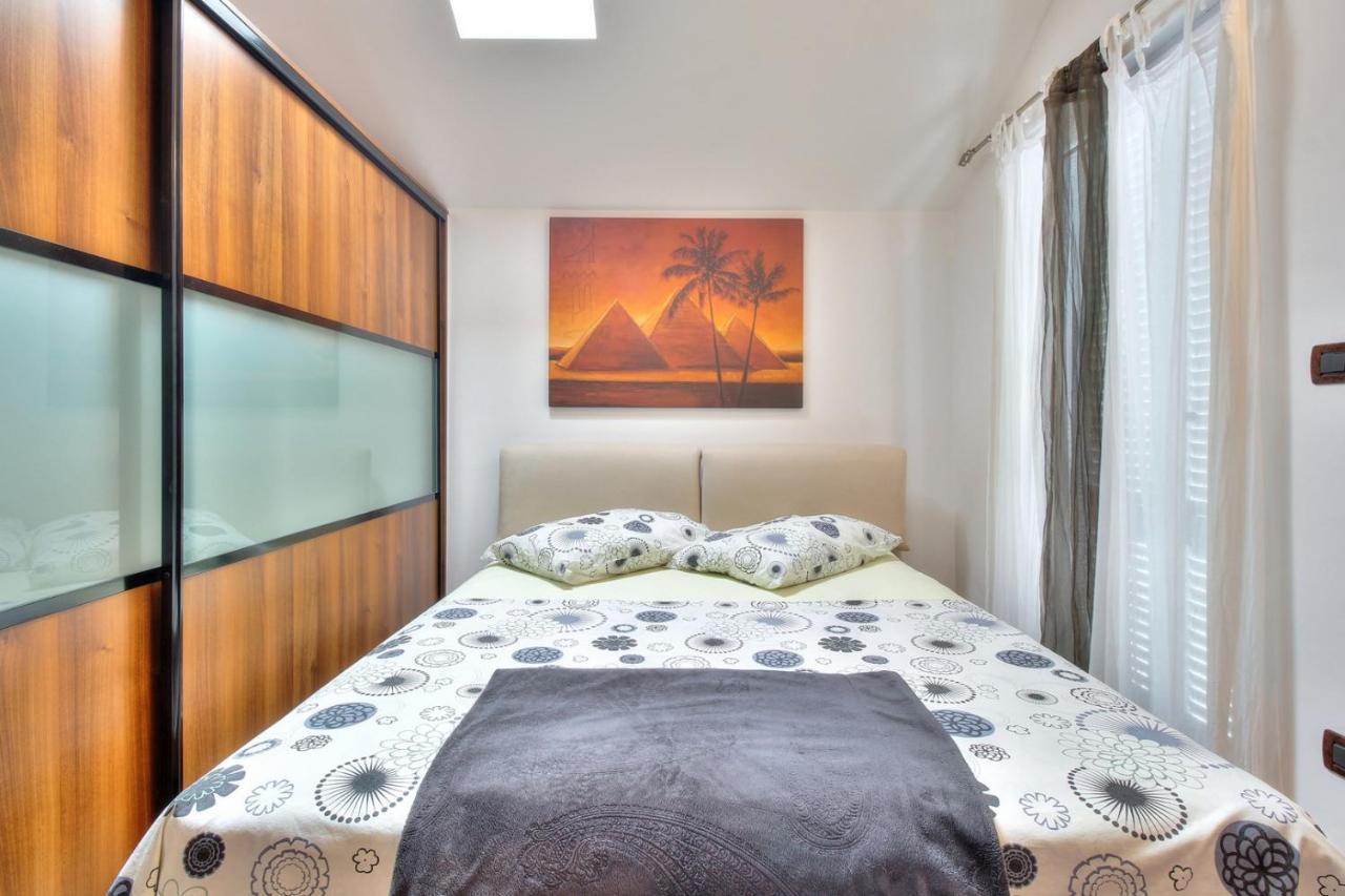 Apartments Suzy Umago Exterior foto